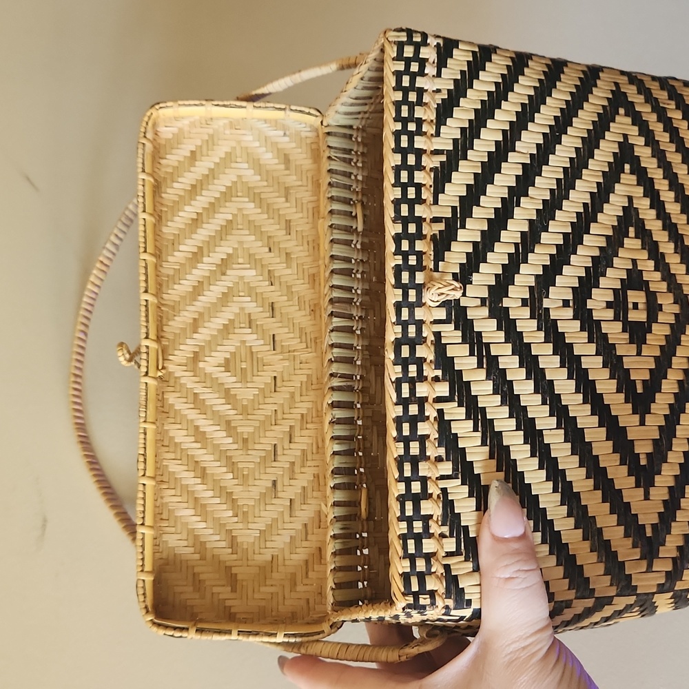 Anthropologie Wicker woven geometric handbag - Picture 8 of 9